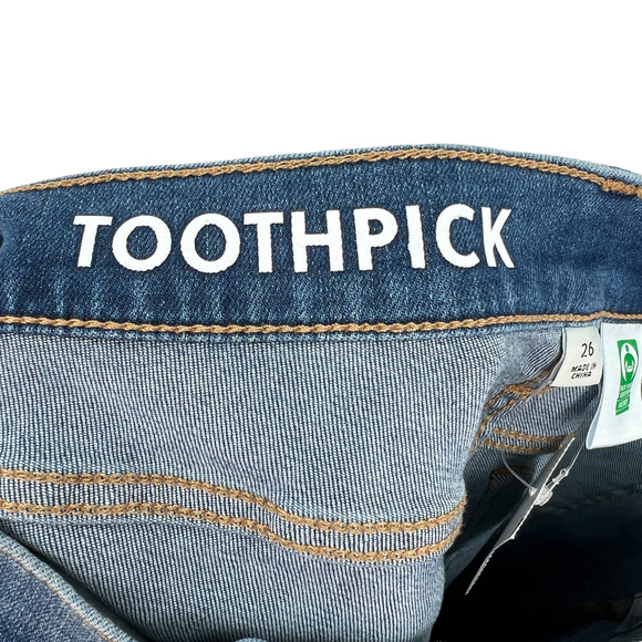 J. Crew 8” Toothpick Jeans in Horse Shoe Wash AQ837 - Picture 7 of 13